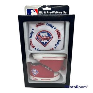 MLB Phillies Bib and Baby High-Tops Set